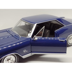 Miniatura Buick Riviera Grand Sport 1965 1:24 - Welly