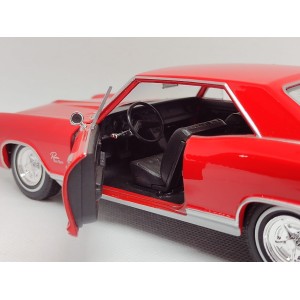 Miniatura Buick Riviera Grand Sport 1965 1:24 - Welly