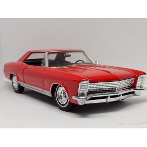 Miniatura Buick Riviera Grand Sport 1965 1:24 - Welly