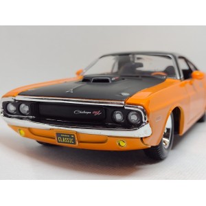 Miniatura Dodge Challenger R/t 1970 1:24 - Maisto