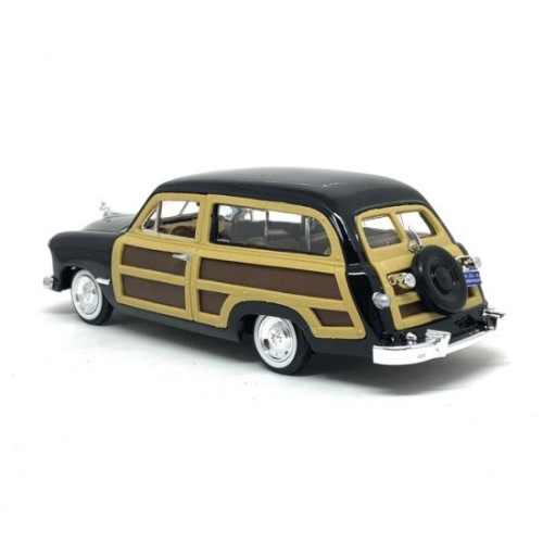 Miniatura Ford Woody Wagon 1949 (Preto) 1:24 Motormax