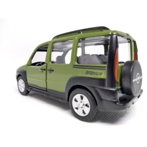 Miniatura Fiat Doblo Adventure 1:36