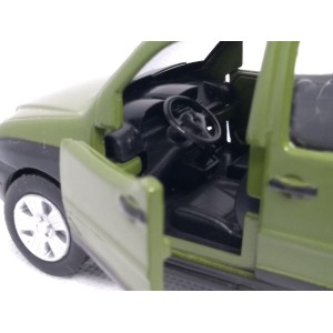 Miniatura Fiat Doblo Adventure 1:36