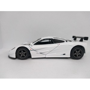Miniatura McLaren F1 GTR 1995 (branca) - 1:34