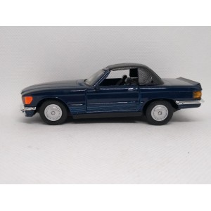 Miniatura Mercedes Benz 500 SL 1:36