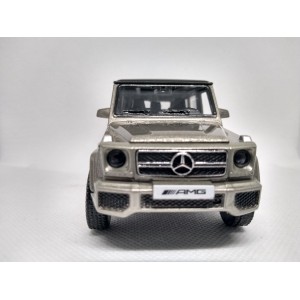 Miniatura Mercedes Benz G63 AMG 1:32
