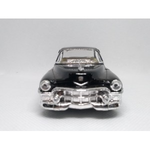 Miniatura Cadillac Series 62 1953 (preto) 1:43 Kinsmart 