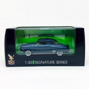Miniatura Studebaker Champion 1950 (Azul) - 1:43 Yat Ming